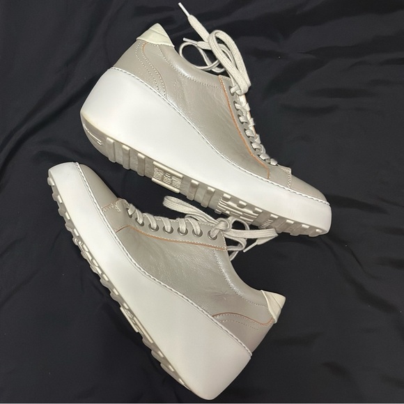 Fly London Silver Leather Platform Sneakers Shoes women’s EU 37 made in Portugal - Picture 3 of 8